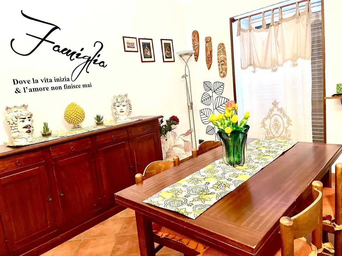Holiday home Casa Vacanze Mimi Cefalu